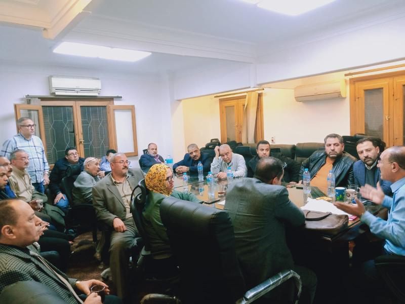 جانب من اجتماع مجلس نقابة العلوم الصحية