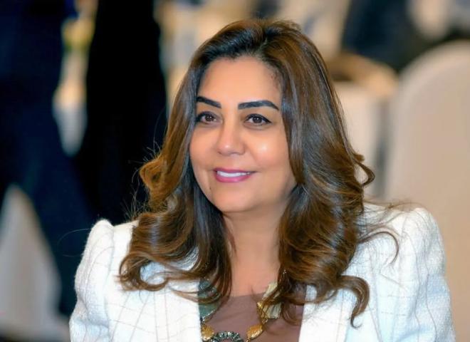 وزيرة التنمية المحلية والقائم بأعمال وزير البيئة تستعرض تقريراً حول جهود وزارة البيئة في مجال التغيرات المناخية خلال عام 2025